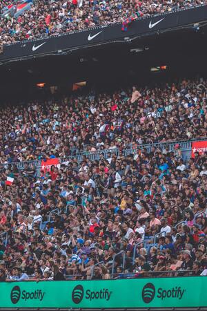 中东冲突持续升级，全球能源供应链承压