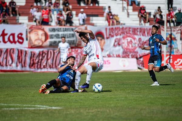 尤文图斯欧联小组赛稳胜晋级